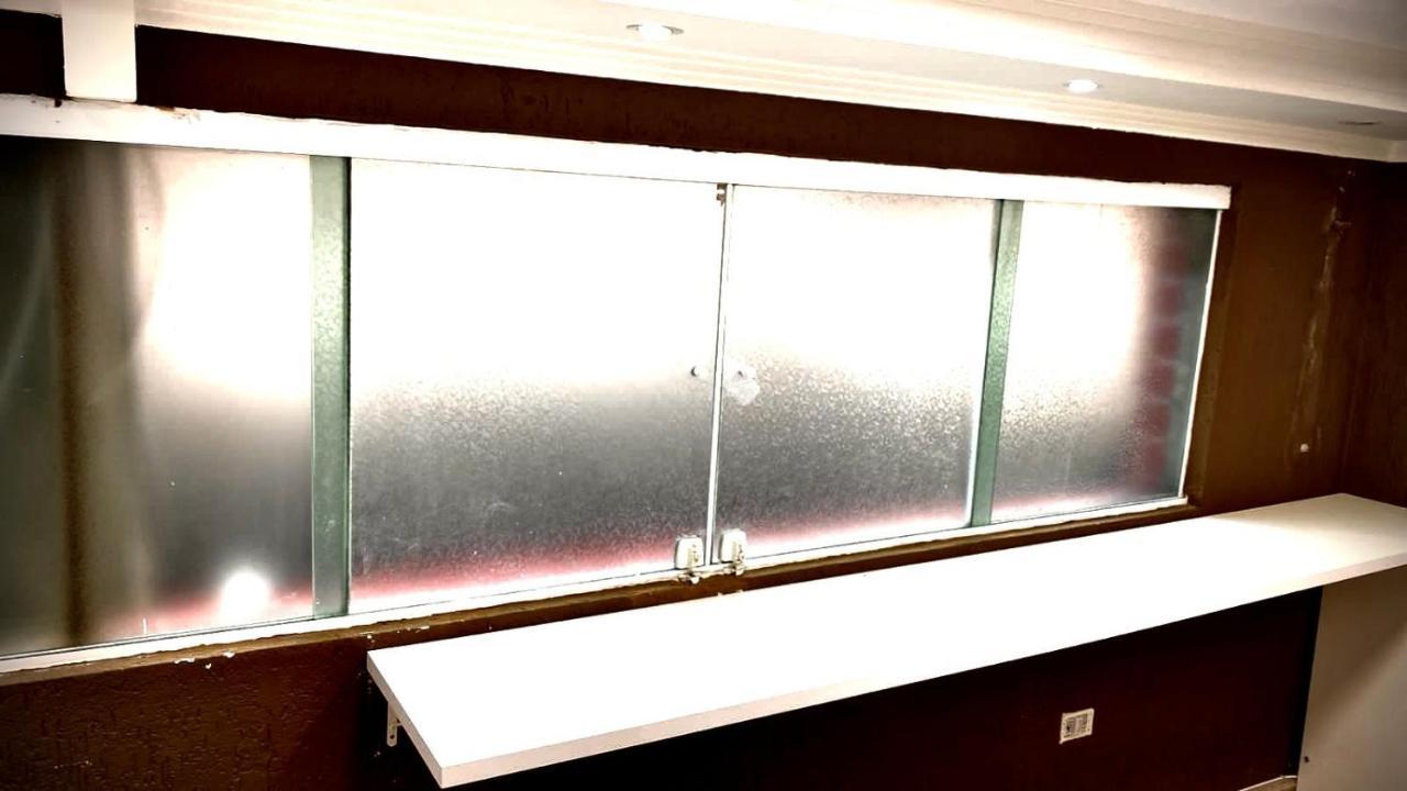 Galeria 124 Hostel Diadema エクステリア 写真